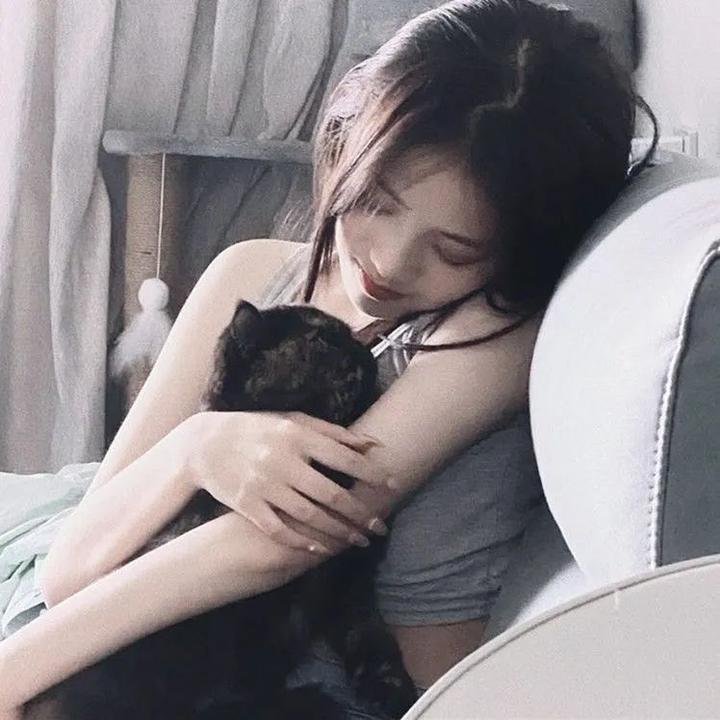 阿奶是僵尸